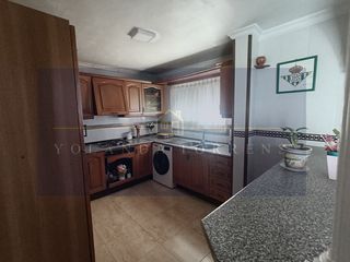 Casa a Centro. Chollo, doble casa, 6 habitaciones en total