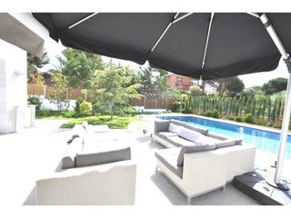 Casa a Costa de llevant 14. Venta de casa en lloret de mar  canyellesla montgoda