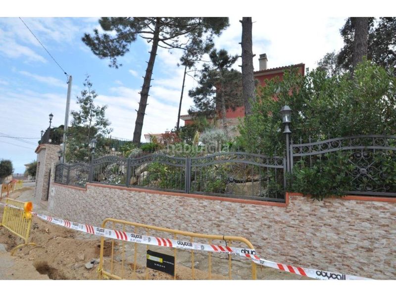 Foto 5b22dba7-c51a-4936-9930-62c53fc6d92d. Casa a calle roselles 44 a Serra Brava Lloret de Mar