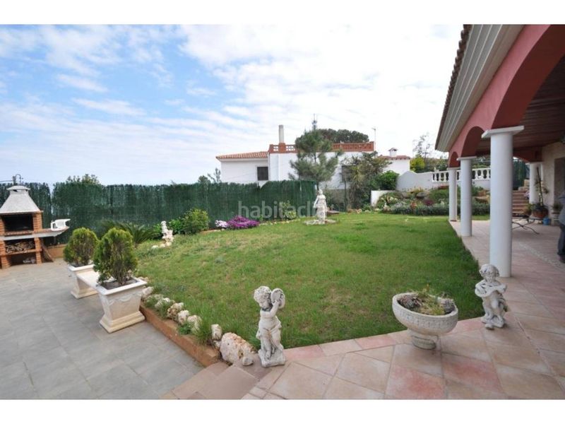 Foto d685907b-42bd-4c93-b8cd-c91ca54fc77c. Casa a calle roselles 44 a Serra Brava Lloret de Mar