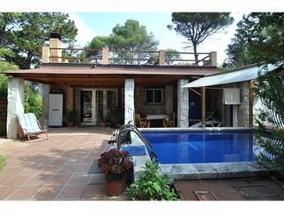 Casa en Sant eloi 9. Casa rustica una planta con piscina entre lloret de mar y blanes