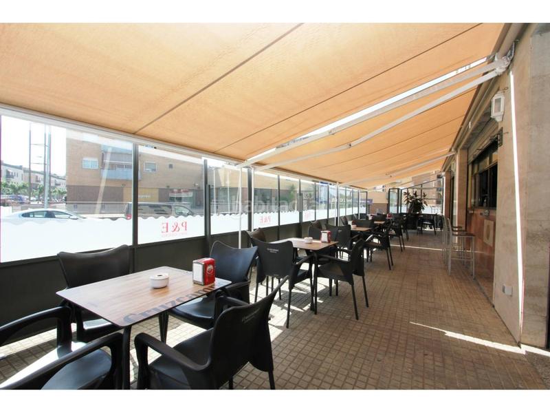 Foto 2c8d503d-ce58-477e-b68a-d0bdffb013bf. Local comercial a Centre Lloret de Mar