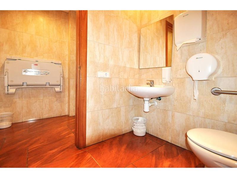 Foto 37fca084-975d-4c10-909a-dfa4f6dc692e. Local comercial a Centre Lloret de Mar