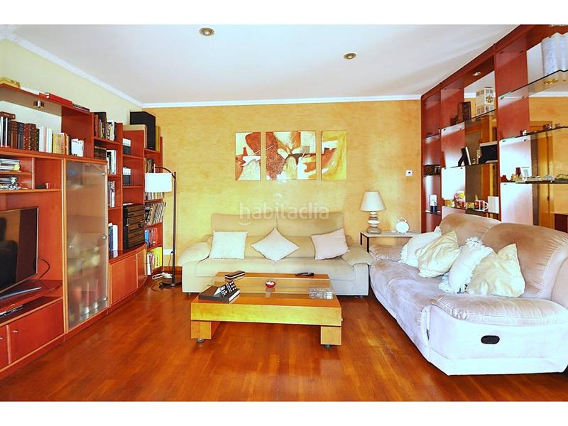 Foto 2ddcf2f0-bcbc-4765-88a1-00d40f9346a7. Piso en venècia 19 piso en venta en casc antic en Lloret de Mar