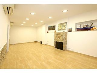 Estudi  Sant martí. Venta de piso en lloret de mar