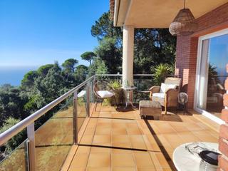 Casa a Roselles 9. Casa en venta en serra brava
