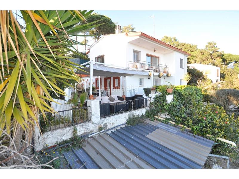 Foto 45e1c5b3-377c-4552-a13c-050b041b0d2c. Casa en arbres 34 venta de casa en Serra Brava Lloret de Mar