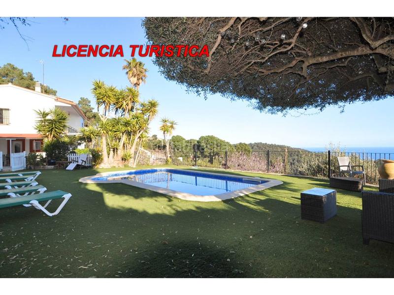 Foto 7d8b64d9-89ff-4a12-8e78-3ddcb103f3c0. Casa en arbres 34 venta de casa en Serra Brava Lloret de Mar