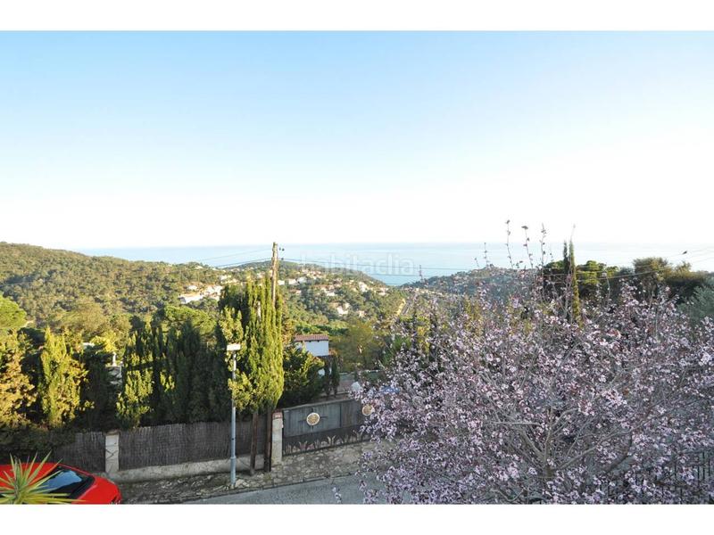 Foto 8f8b6ed0-9cf8-43da-b9b9-523cad9880b6. Casa en arbres 34 venta de casa en Serra Brava Lloret de Mar