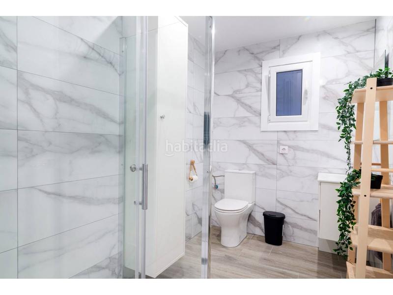 Foto c2774a99-f85b-45f0-b6f1-20f985dcb88b. Edifici a Centre Lloret de Mar