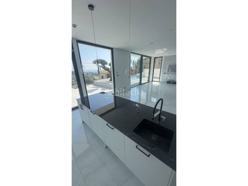 Foto d873d2d2-888d-4cc5-a7fa-d76776c2f65f. Casa amb calefacció aparcament piscina a Serra Brava Lloret de Mar