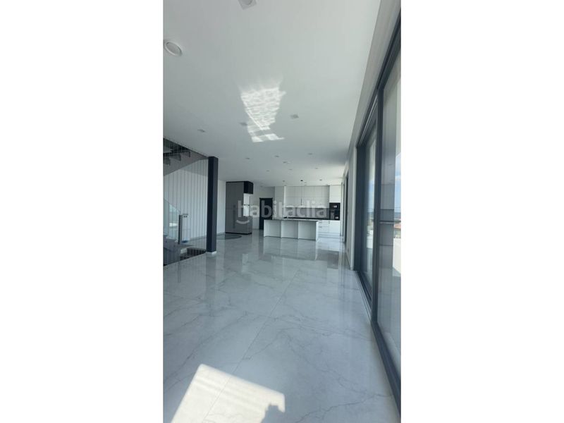Foto f0c3ddaf-3172-4bde-8fa1-82040a5e019f. Casa amb calefacció aparcament piscina a Serra Brava Lloret de Mar