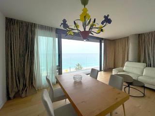 Pis a Pintor huguet 2. Venta de piso en lloret de mar  casc antic