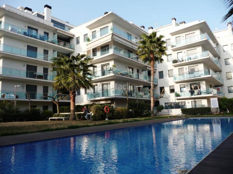 Foto 6019bf8e-e4e8-4c8d-8644-67ab0760b5c3. Piso venta de un piso en Fenals Lloret de Mar
