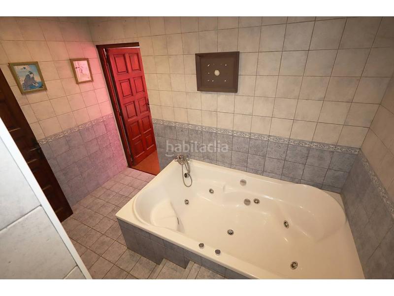 Foto 92f895db-f355-48a5-8340-ea5dac8dfa26. House with heating parking pool in Roca Grossa Lloret de Mar