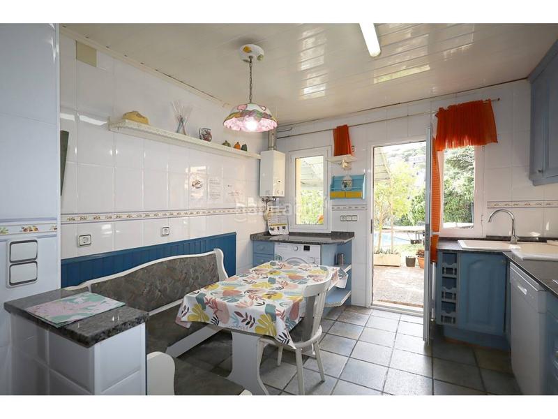 Foto ff556ec1-17e2-441d-976e-57fb40360788. House with heating parking pool in Roca Grossa Lloret de Mar