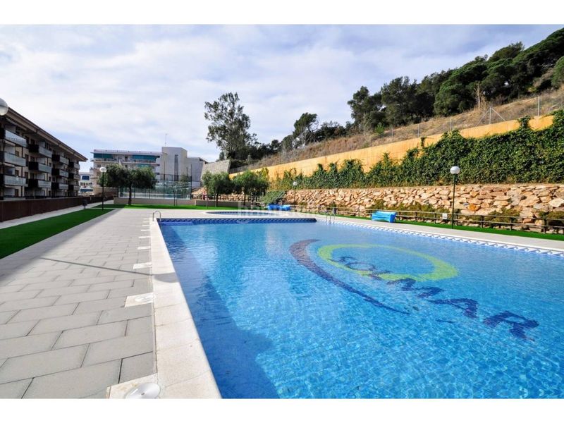 Foto 8714dc24-71da-4cad-aa07-e52d264906dd. Pis amb calefacció aparcament piscina a Roca Grossa Lloret de Mar