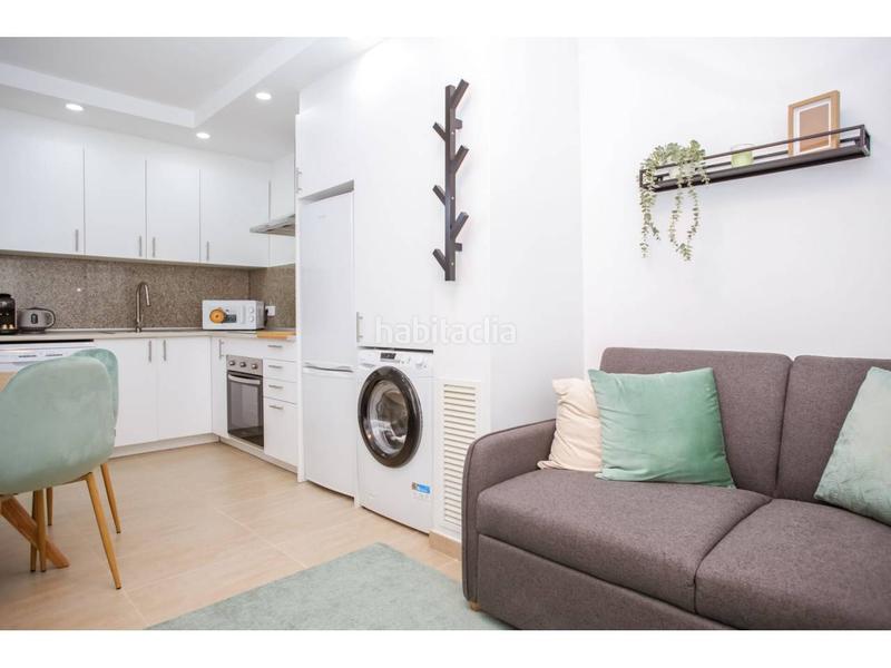 Foto a1d03caf-8dd7-4b39-a621-21e36531d321. Piso excelente oportunidad ! venta de piso en casc antic en Lloret de Mar