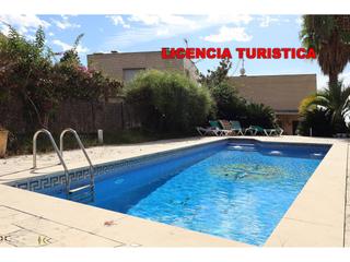 Maison  Caterina albert. Roca grossa