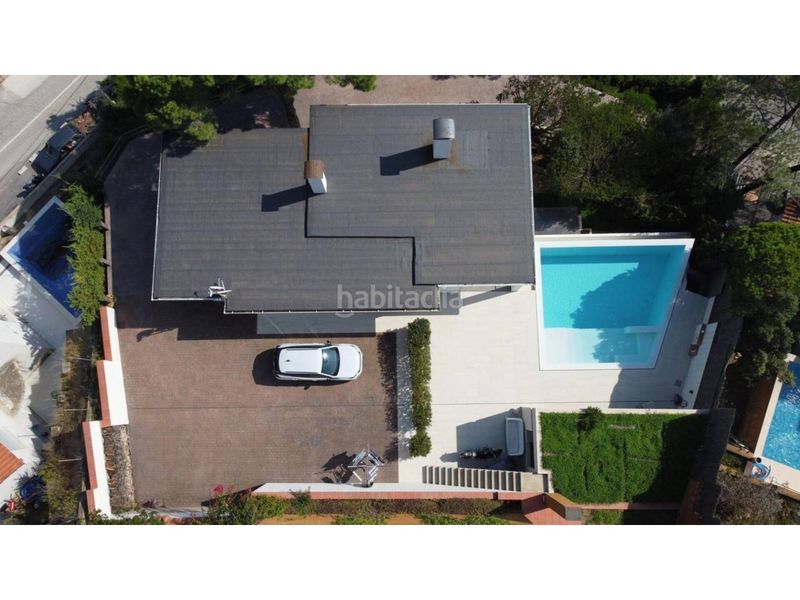 Foto 5b4ce8a3-694f-4928-8a95-0739d9b541c3. Casa a pasaje clavellines 2 a Serra Brava Lloret de Mar