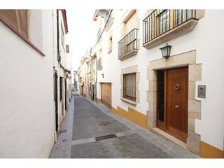 Casa adossada  Travesia amics. Venta de casa adosada en lloret de mar