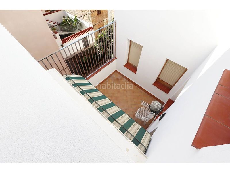 Foto 149a143c-0421-4a1f-84ab-c067ff3af569. Casa adossada amb calefacció aparcament a Centre Lloret de Mar