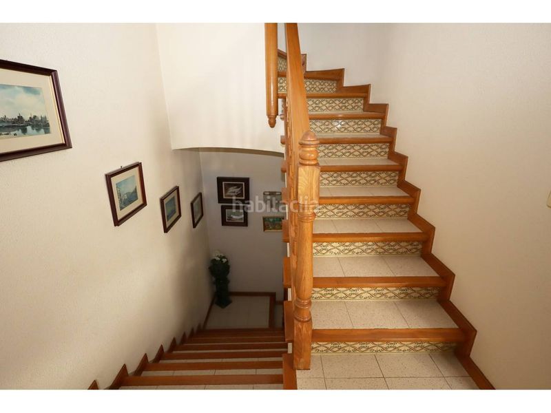 Foto 77507f7e-607a-484c-be9d-8ba421a03bb9. Casa adossada amb calefacció aparcament a Centre Lloret de Mar