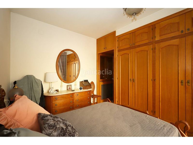 Foto 8465d864-ad15-4d5e-b0ae-70c8757912ea. Casa adossada amb calefacció aparcament a Centre Lloret de Mar