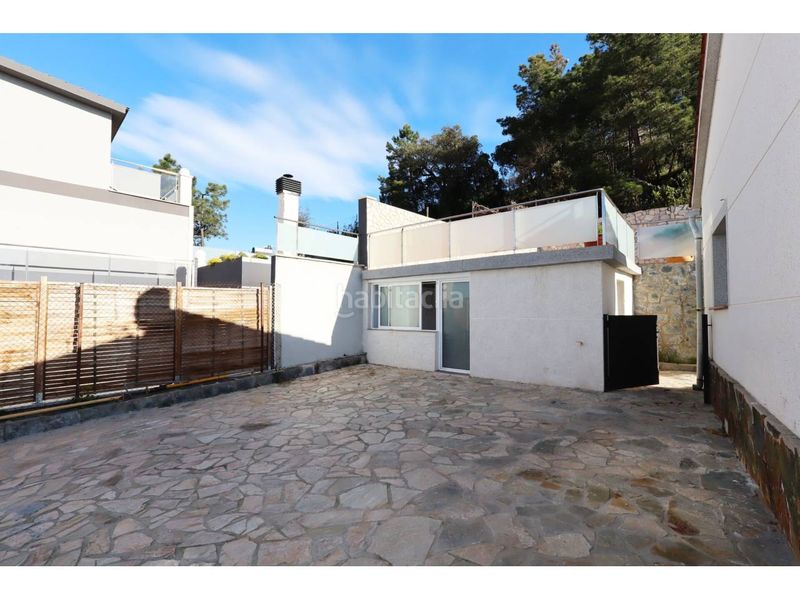 Foto eb97043c-59e1-4a7e-b17f-a72c509883b0. Casa amb calefacció aparcament piscina a Aiguaviva Parc Vidreres