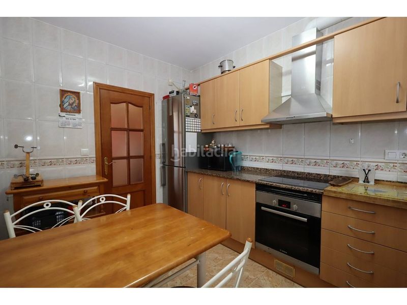 Foto f7befee9-c90f-4ca7-8891-dae4c368cb2c. Casa amb calefacció aparcament piscina a Aiguaviva Parc Vidreres