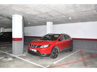 Autoparkplatz  Calle marfull. Parking en venta en fenalssanta clotilde