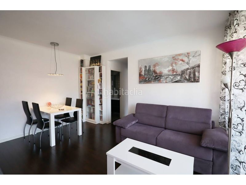 Foto 7d4e04f7-3384-41bc-ae7d-210493c55b6e. Pis amb calefacció aparcament piscina a Fenals Lloret de Mar