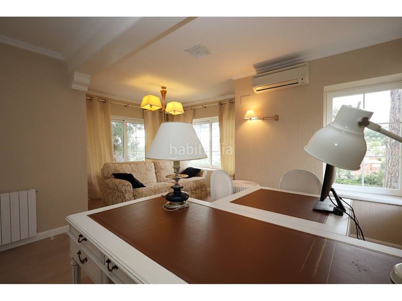 Foto 075533d4-bf51-4edd-a796-48e327607368. Casa amb aparcament piscina a Roca Grossa Lloret de Mar