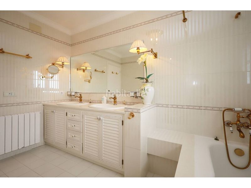 Foto a50f0946-431d-4297-967b-a978d8775b52. Casa amb aparcament piscina a Roca Grossa Lloret de Mar