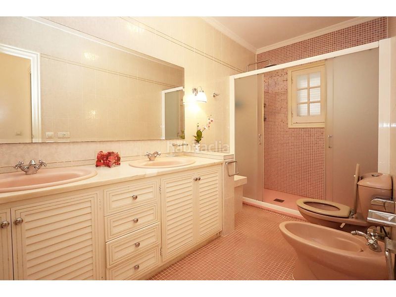 Foto b276e920-2d76-4e29-8903-7a753517dd0c. Casa amb aparcament piscina a Roca Grossa Lloret de Mar