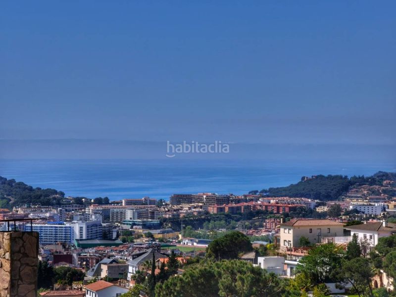 Foto 039b9f35-579d-474e-9afc-5e398035c153. Casa amb calefacció aparcament piscina a Roca Grossa Lloret de Mar