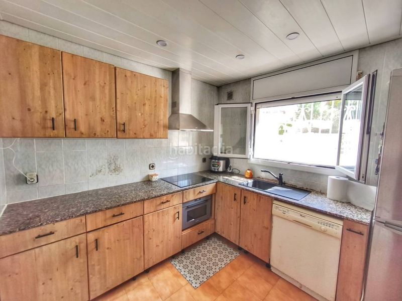 Foto b24b8cf2-f936-4540-8420-f470c87957d1. Casa amb calefacció aparcament piscina a Roca Grossa Lloret de Mar