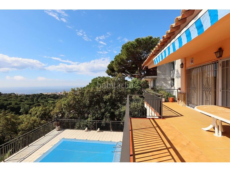 Foto 62b3f529-3bcc-4104-9baa-f4e947a77575. Casa amb calefacció aparcament piscina a Roca Grossa Lloret de Mar
