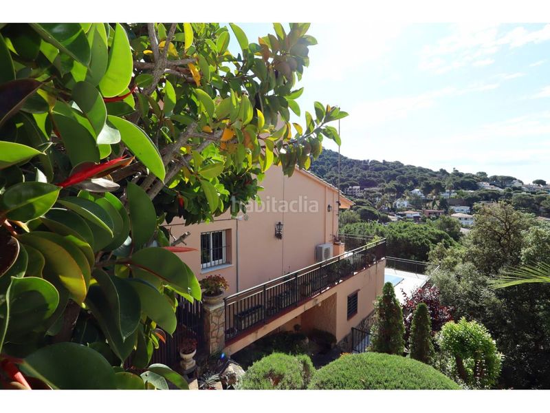 Foto 76ad23e1-20eb-498c-bef3-180b30c036ab. Casa amb calefacció aparcament piscina a Roca Grossa Lloret de Mar