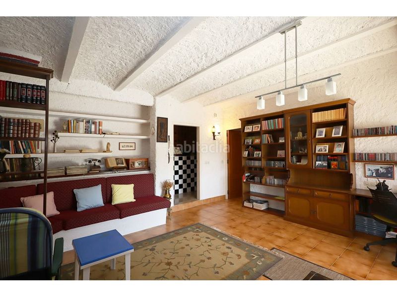 Foto a8040c1f-fc82-408a-835d-06109d51d81a. Casa amb calefacció aparcament piscina a Roca Grossa Lloret de Mar