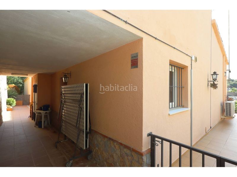 Foto bc2e3878-2a5b-4ce2-ba83-b9084a8f0c42. Casa amb calefacció aparcament piscina a Roca Grossa Lloret de Mar