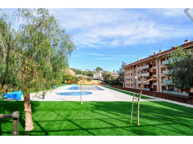 Foto ac818f29-d0c3-4cae-bf62-a0a8edcdd587. Dúplex amb calefacció aparcament piscina a Roca Grossa Lloret de Mar