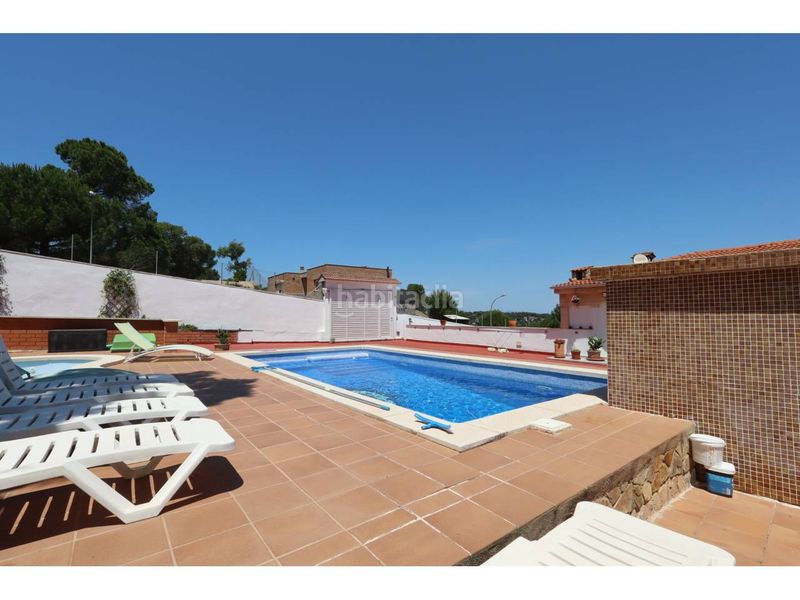 Foto c48bc0da-8abd-48e8-8771-eb2d945cb527. Casa amb calefacció aparcament piscina a Lloret Residencial - Montlloret Lloret de Mar