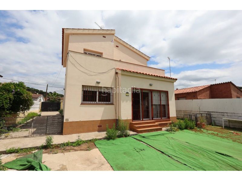 Foto 43c8e7e4-f187-4dea-9750-4a89e8f0ee83. Casa amb calefacció a Aiguaviva Parc Vidreres