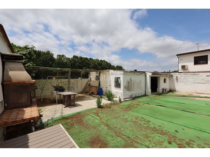 Foto c77db302-5146-4a2c-8f02-65be33e576ef. Casa amb calefacció a Aiguaviva Parc Vidreres