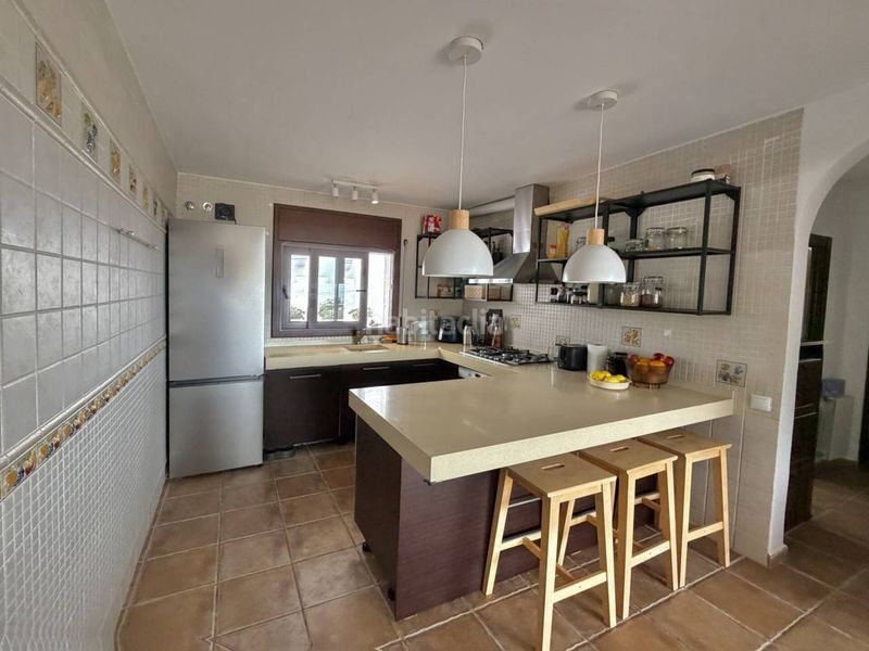 Foto 2bb5f899-f2f2-43dd-92f4-b9e2403520f4. Casa amb calefacció aparcament piscina a Roca Grossa Lloret de Mar