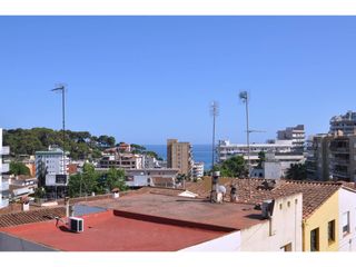 Apartamento en Calle reina fabiola 4. Apartamento en venta en barri dels pescadors