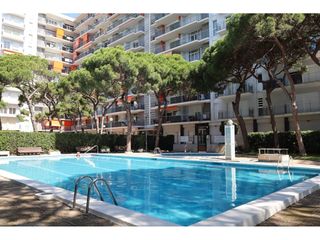 Pis  Calle ignasi iglesias. Venta de piso en blanes, zona els pins