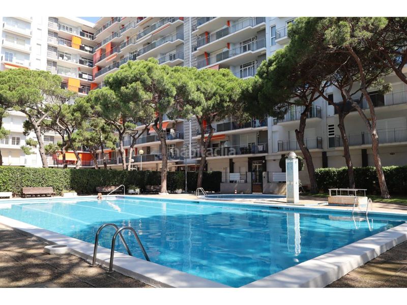 Foto 26a52efe-23c6-4937-a3ae-c55079791690. Pis amb calefacció piscina a Els Pins Blanes