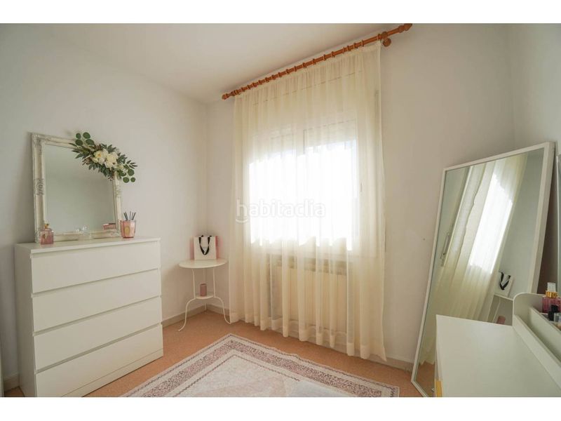 Foto b72cffe7-1c9a-4aeb-88fb-99b9ad16d8a7. Casa  con licencia turistica en venta , amplia y luminosa con jardín y piscina en Vidreres